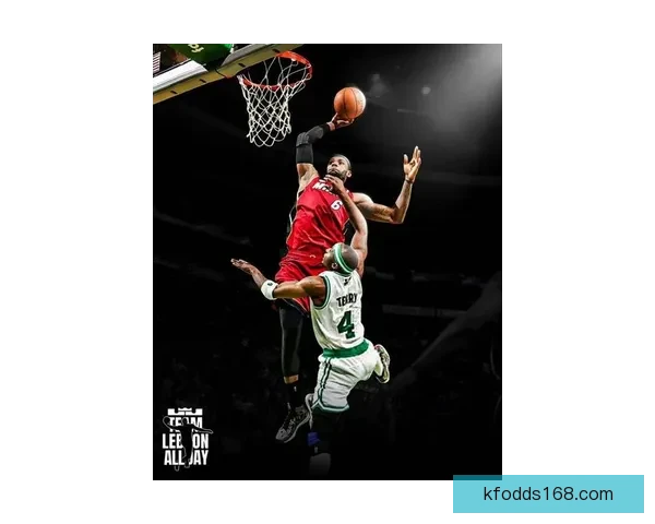 詹姆斯评生涯前三高光时刻：世纪封盖居首 扣翻特里与07年东决上榜